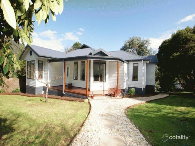 36 Surrey Rd, Warburton, VIC 3799