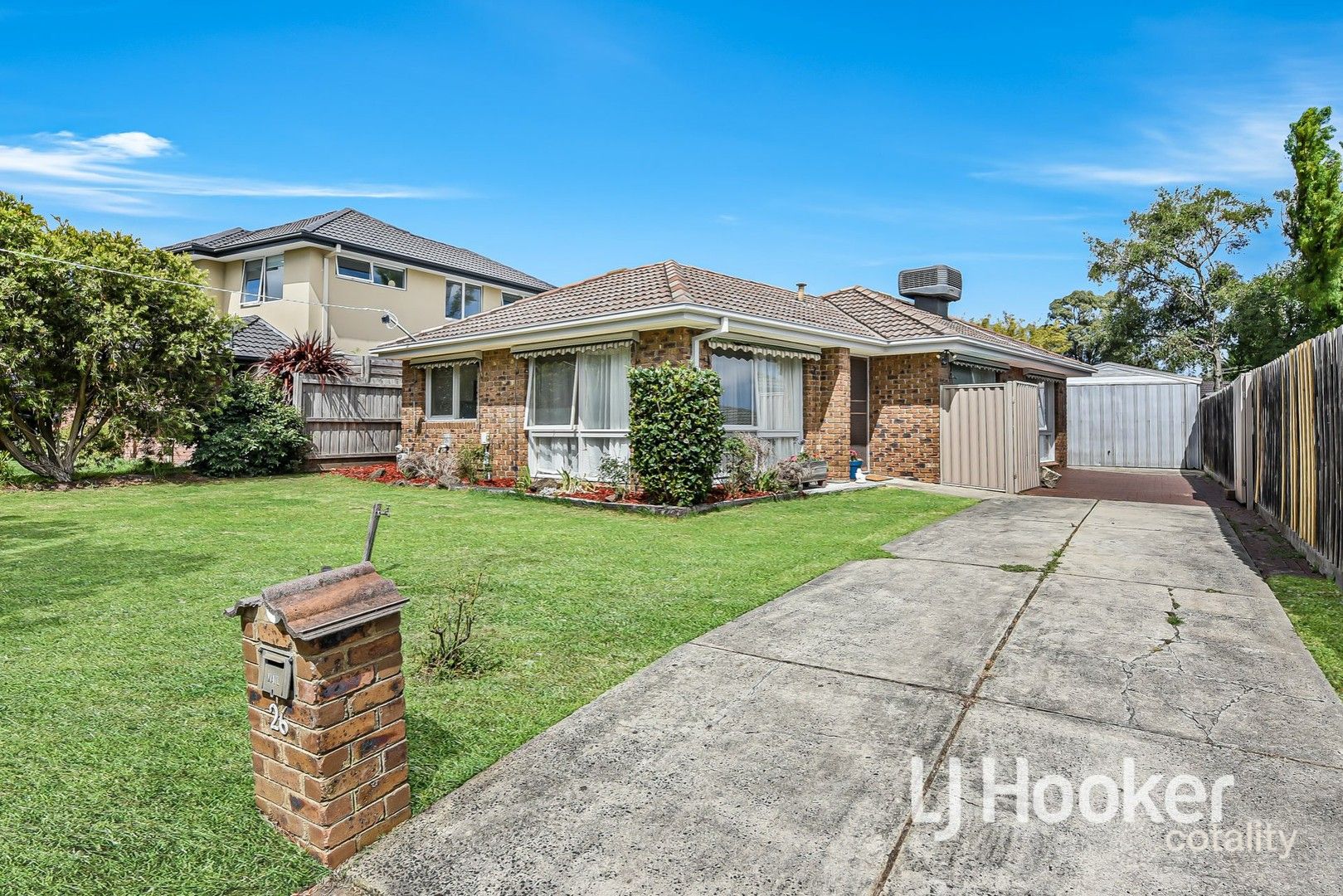26 Lamont Cres, Cranbourne, VIC 3977