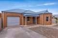 Property photo of 92 Oakview Parade Caroline Springs VIC 3023