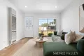 Property photo of 16 Robson Avenue Avondale Heights VIC 3034