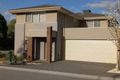 Property photo of 7 Barrier Reef Circuit Endeavour Hills VIC 3802