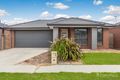 Property photo of 33 Cascade Drive Beveridge VIC 3753