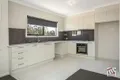 Property photo of 8 English Close Mooroolbark VIC 3138