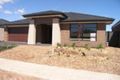 Property photo of 4 Yaramba Boulevard Point Cook VIC 3030