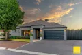 Property photo of 14 Ambrosia Rise Epsom VIC 3551