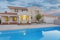 Property photo of 7 Barcoo Crescent Sinnamon Park QLD 4073