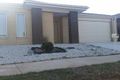 Property photo of 9 Phoenix Grove Fraser Rise VIC 3336