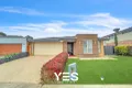 Property photo of 49 Springleaf Avenue Clyde North VIC 3978