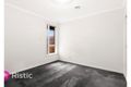 Property photo of 3 Delwyn Close Thomastown VIC 3074