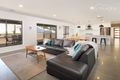 Property photo of 19 Kestrel Circuit Wodonga VIC 3690