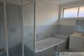 Property photo of 5 Fernshaw Gardens Hallam VIC 3803