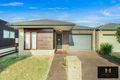 Property photo of 8 Ceratta Crescent Tarneit VIC 3029