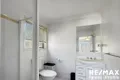 Property photo of 5 Olympic Place Sinnamon Park QLD 4073