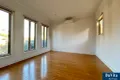Property photo of 1/4 Lemon Grove Nunawading VIC 3131