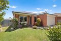 Property photo of 2 Capri Court Pakenham VIC 3810