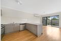 Property photo of 8 Auburn Close Pakenham VIC 3810