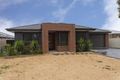 Property photo of 23 Arinya Close Ascot VIC 3551