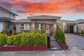 Property photo of 50 Gallantry Avenue Craigieburn VIC 3064
