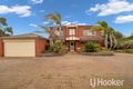 Property photo of 20 Maplewood Close Brookfield VIC 3338