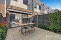 Property photo of 10 Olsen Walk Mill Park VIC 3082