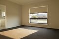 Property photo of 2 Barleygrass Crescent Brookfield VIC 3338