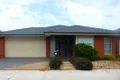 Property photo of 16 Alberfeldie Drive Truganina VIC 3029