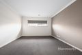 Property photo of 32 Decourcy Way Armstrong Creek VIC 3217