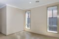 Property photo of 16 Canunda Way Tarneit VIC 3029