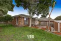 Property photo of 33 Ravenhill Crescent Endeavour Hills VIC 3802