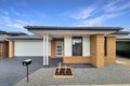 Property photo of 8 Kangaroo Way Armstrong Creek VIC 3217