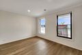 Property photo of 8 Kangaroo Way Armstrong Creek VIC 3217