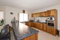 Property photo of 8 Pleasant Close Mill Park VIC 3082