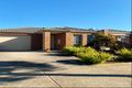 Property photo of 1/3 Greenleaf Circuit Tarneit VIC 3029