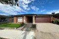 Property photo of 32 Meaford Street Mickleham VIC 3064