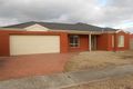 Property photo of 4 Woronora Way Taylors Hill VIC 3037