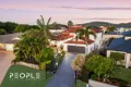 Property photo of 39 Windsor Place Carindale QLD 4152
