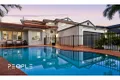 Property photo of 39 Windsor Place Carindale QLD 4152