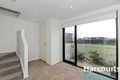 Property photo of 11 Olsen Walk Mill Park VIC 3082