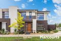 Property photo of 15 Fleuve Rise Clyde North VIC 3978
