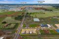 Property photo of 2 Buckingham Boulevard Strathtulloh VIC 3338