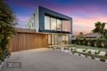 Property photo of 16 Calrossie Close Endeavour Hills VIC 3802