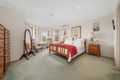 Property photo of 16 Knights Bridge Court Narre Warren VIC 3805