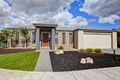 Property photo of 2 Nile Crescent Cranbourne VIC 3977