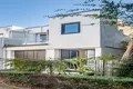 Property photo of 6 Lewisham Lane Windsor VIC 3181