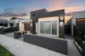 Property photo of 51 Scoria Circuit Craigieburn VIC 3064