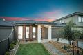 Property photo of 19 Topcliffe Crescent Truganina VIC 3029