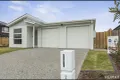 Property photo of 2/83 Fairbourne Terrace Pimpama QLD 4209
