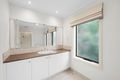 Property photo of 2/12 Southdown Crescent Belmont VIC 3216