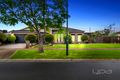 Property photo of 7 Indigo Square Brookfield VIC 3338