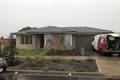 Property photo of 16 Closette Circuit Tarneit VIC 3029